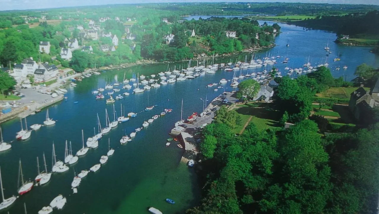Jolie Maison Au Calme A 2 Mn Des Plages, Centre Ville Et Toutes Commodites Douarnenez 0*,